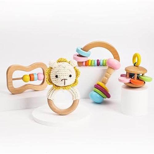 Wooden Baby Rattle Toys 5 PCS Rattle Set for Babies 0-6-12 Months Safari Animals Crochet Rattle Ring with Gift Box Wooden Montessori Toy for Newborn Infant Baby