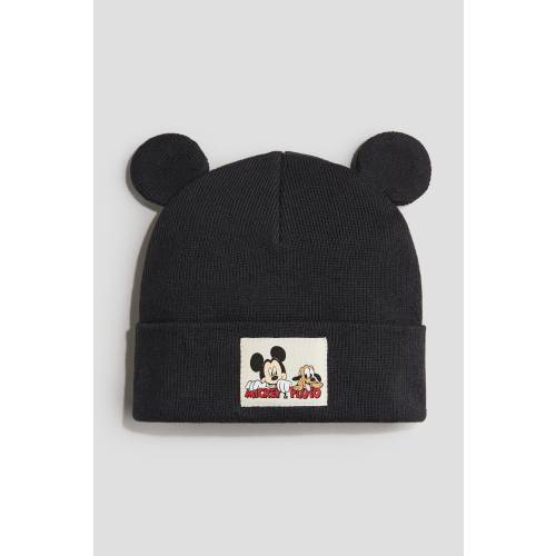 APPLIQUÉD BEANIE
