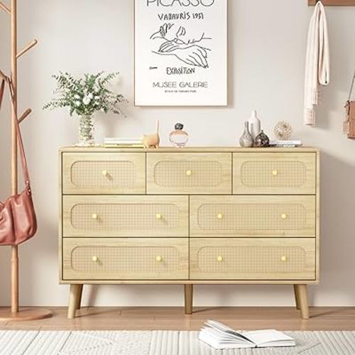 Natural Rattan Dresser for Bedroom, Modern Wood 7 Drawer Dresser with Gold Handles, Boho Wood Durable Dressers & chests of Drawers for Bedroom