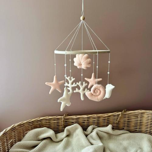 Ocean baby mobile Crib mobile with seashells Felt mobile ocean theme nursery