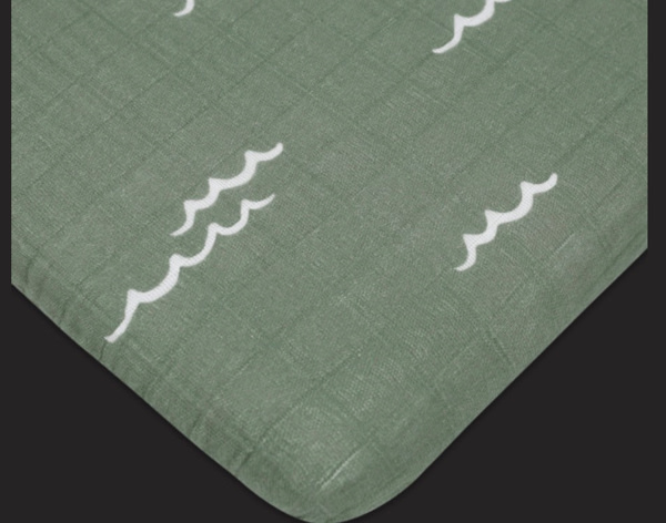Babyletto All-Stages Bassinet Sheet in GOTS Certified Organic Muslin Cotton