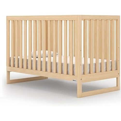 dadada Austin 3-in-1 Convertible Crib to Toddler Bed & Daybed - Made in Italy, GREENGUARD Gold Certified, Baby-Safe Finish, Sustainable Beech Wood, Modern Design, 3 Adjustable Heights (Natural)