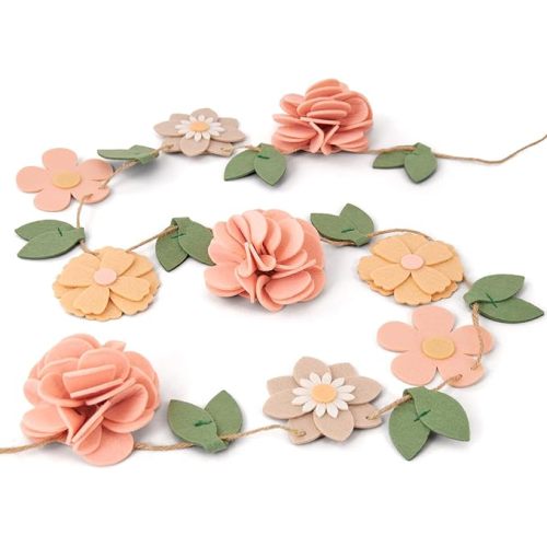 Handmade Crochet Flower Garland, Felt Flower Garland for Girl Nursery Decor, Daisy Garland for Birthday Party, Boho Room Wall Hanging Decoration, Girl 1st Birthday Decor