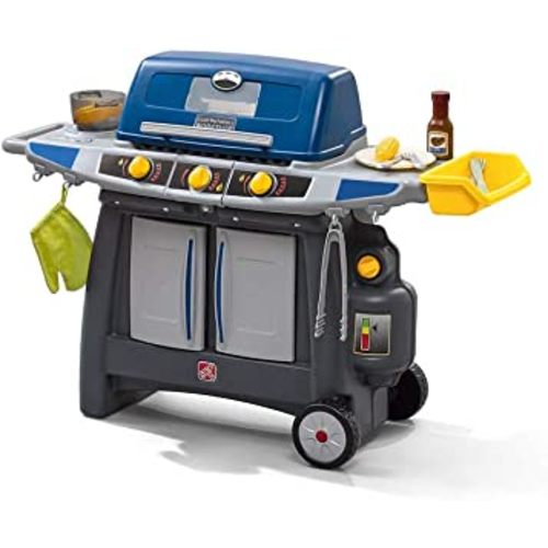 Step2 Sizzle & Smoke BBQ Grill Playset, Indoor/Outdoor Interactive Play with Sounds and Effects, Toddlers 3+ Years Old, 15 Piece Toy Accessories