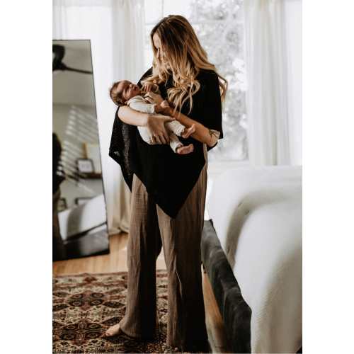 Black Cocoon Breathable Nursing Cover