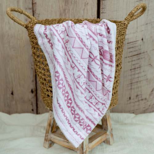 Nesia Blanket (Cherry Pink) – Polybubs