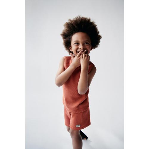 WAFFLE KNIT T-SHIRT AND BERMUDA JOGGING SET - Brick | ZARA United States