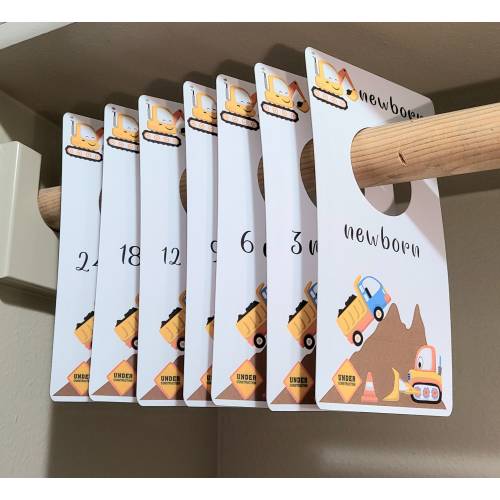 Construction themed baby clothes dividers, wardrobe sizers, construction nursery, baby shower gift, clothing sizers, baby boy room