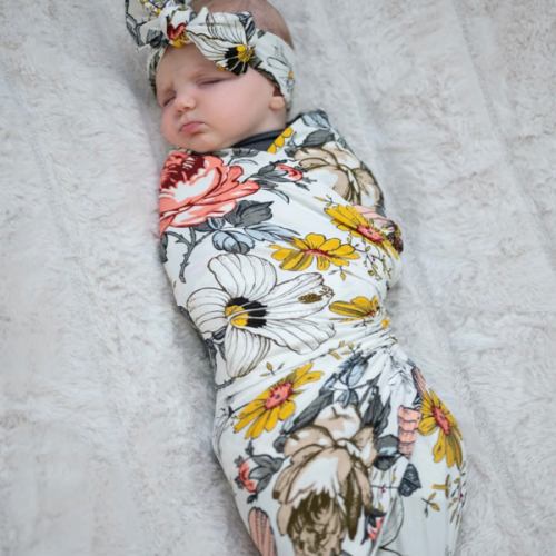Baby Swaddle Set: Vintage Floral – Lila