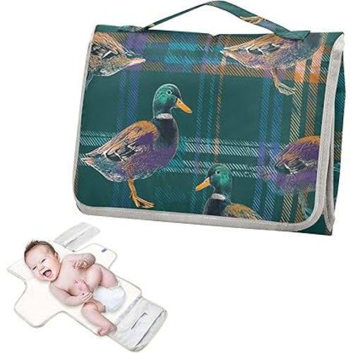Reusable Diaper pad Changing mat with Tissue Pocket Crazy Plaid Mallard Duck Green Baby Portable Changing pad with Built-in Pillow cambiador de pa?ales para Bebes