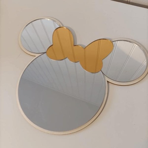 Minnie mirror