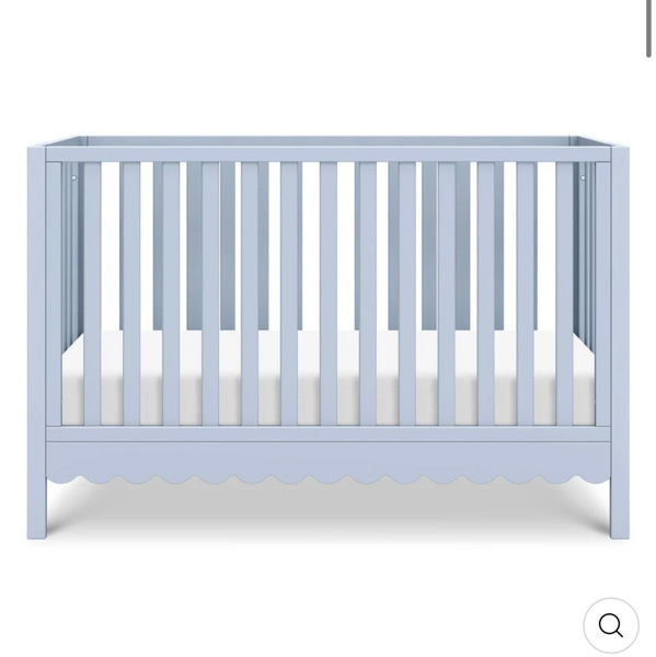 Sammy Scallop 4-in-1 Convertible Crib