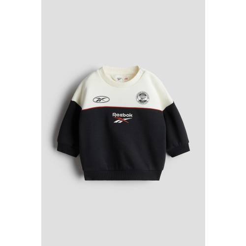Sweatshirt with Motif