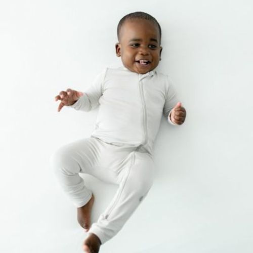 Kyte Baby Zippered Romper In Oat