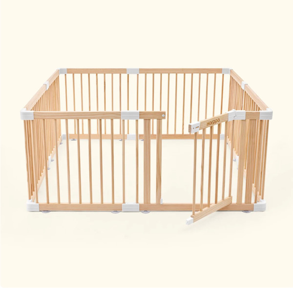 HARPPA Wooden Baby Gate Playpen | Non-Toxic Foldable DIY Adjustable Play Yard for Infants & Toddlers – Natural Finish Baby Fence for Small & Large Spaces