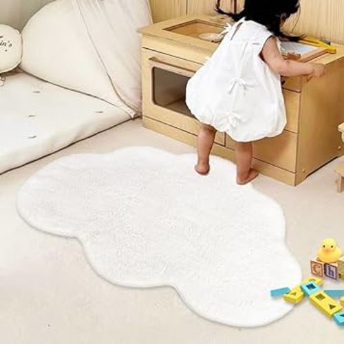 Area Rugs for Kids, Cloud Shape Baby Crawling Carpet, Nursery Room Soft Pure Cotton Luxury Plush Handmade Knitted Decoration Rug 40"×26"
