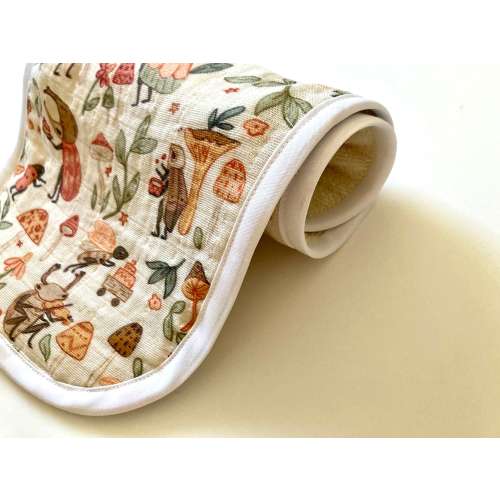 Burp Cloths - Insect Party