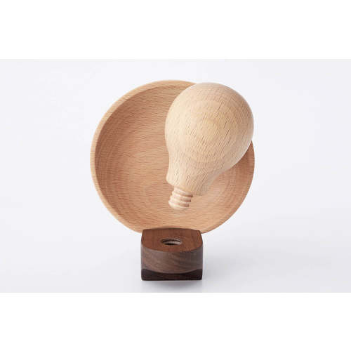 No.5 Wooden Toy Bulb Flash