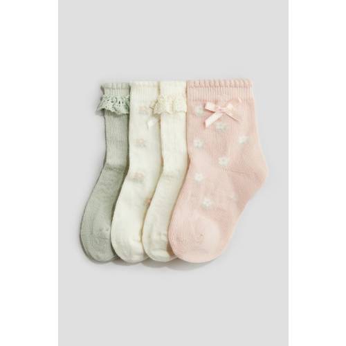 4-PACK SOCKS
