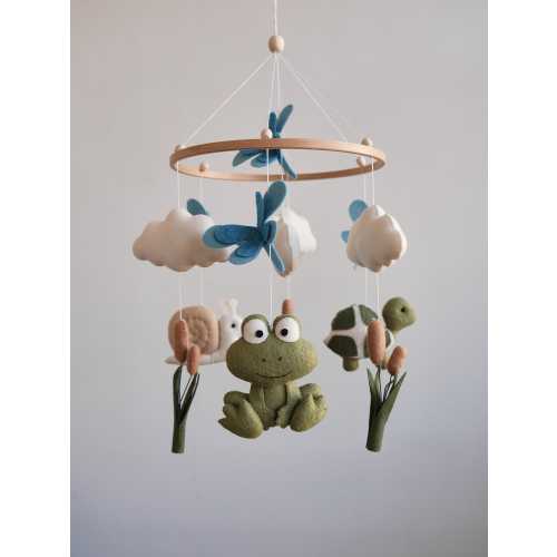 Nature Themed Baby Mobile – Frog, Turtle, Snail Woodland nursery mobile – Handmade Crib Mobile – Neutral Nursery Decor – New baby gift