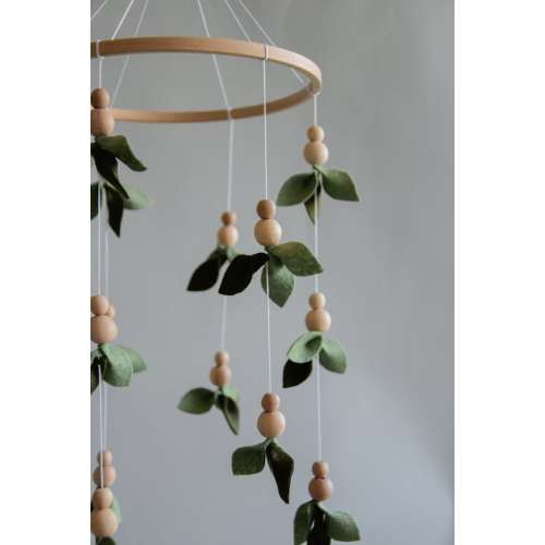 Forest Style Baby Crib Mobile, Floral Nursery Baby Mobile, Lighter and Darker Leaves, Leaf Crib Mobile, Baby Shower Gift, Minimalist Mobile - Etsy