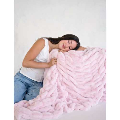 Hugs Bashful Pink Blanket