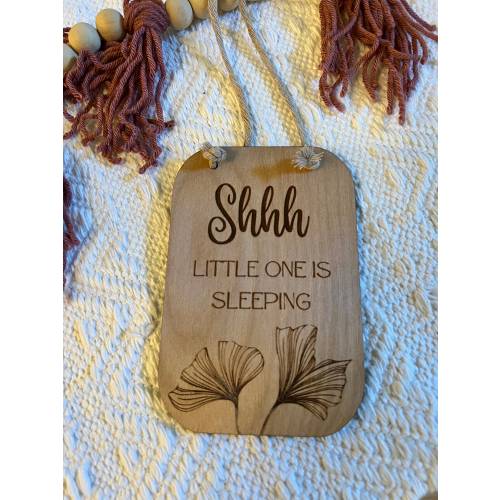 Shhh Baby Sleeping Door Sign, Nursery Door Sign with Ginko Leaf, Nap Time Sign, Doorbell Sign, Baby Shower Gift Idea, Baby Sleeping Sign