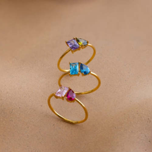 Custom Emerald and Pear Toi et Moi Birthstone Ring | Caitlyn Minimalist