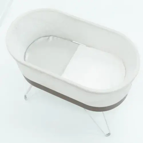 Silk Oval Bassinet Sheet: Pearl