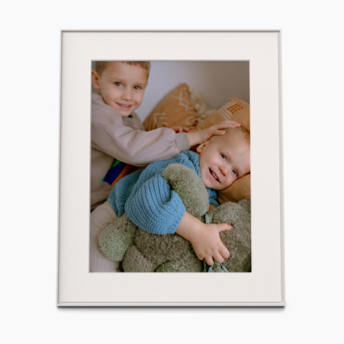Aura Frames Walden Mat 15.1" WiFi Digital Picture Frame - Clay