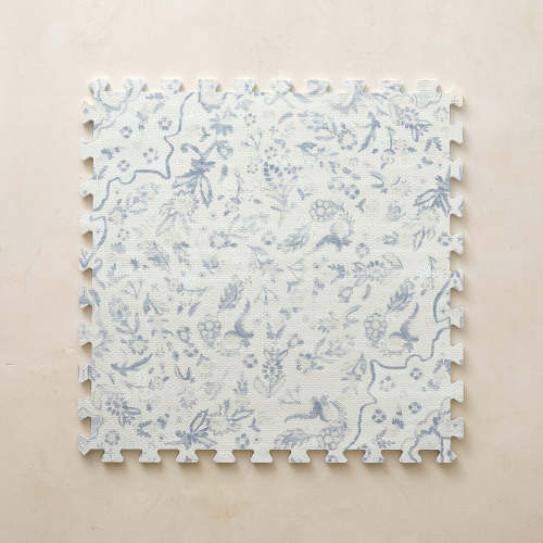 Delft Blue Floral Play Mat | Emile - Little Nomad | House of Noa