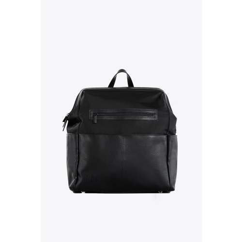 BÉIS 'The Diaper Backpack' in Black - Black Diaper Bag & Diaper Backpack