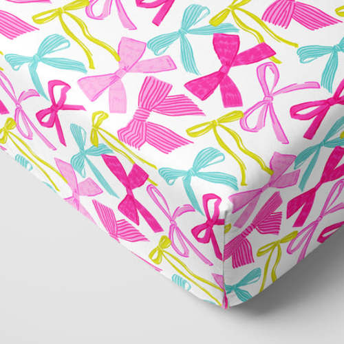 Ribbons & Bows Fitted Crib Sheet
