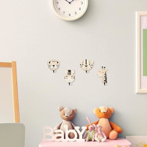 4 Pcs Safari Animal Wall Hooks Decorative Wall Hooks Kids Wall Hooks Decorative Wooden Jungle Animal Wall Hooks Animal Nursery Hooks Wood Giraffe Lion Hanger for Nursery Bathroom Bedroom Home Decor