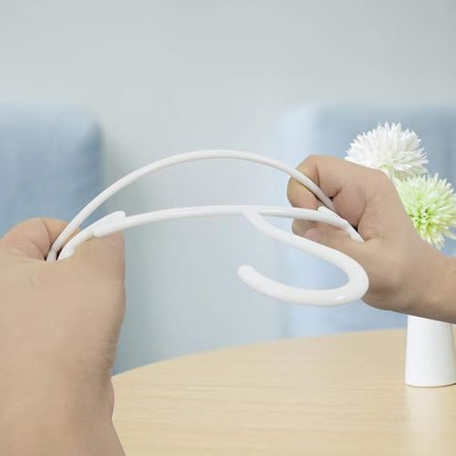 GoodtoU Baby Hangers 100Pack Kids Plastic Baby Clothes Hangers for Closet Small Children Infant Toddler Child