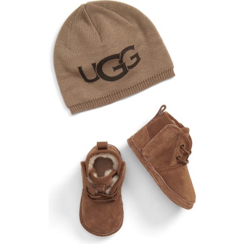 UGG® Baby Neumel Boot & Beanie Set, 2/3 M, Chestnut