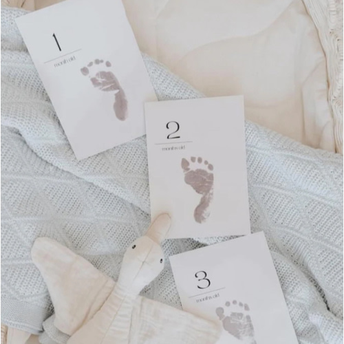 Inkless Milestone Cards – Baby Keepsake Hand and Footprint Kit – Little Lullaby