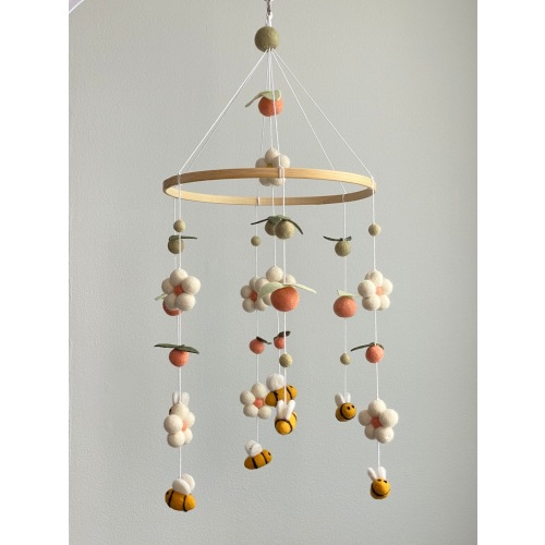 daisy mobile/ bee mobile/ fruit mobile/ baby girl mobile/ flower crib mobile/ baby mobile/ Nursery Mobile/ Crib mobile/ cot mobile