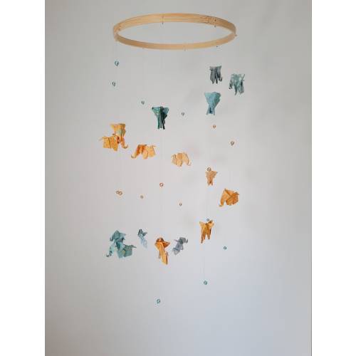 Origami baby mobile Elephants and pearls - No Name