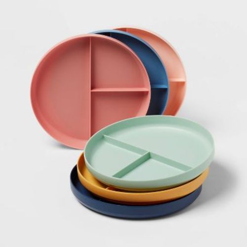 7" 6pk Plastic Divided Kids' Dinner Plates - Pillowfort™: Bpa-free, Reusable, Dishwasher & Microwave Safe, Kids Dinnerware