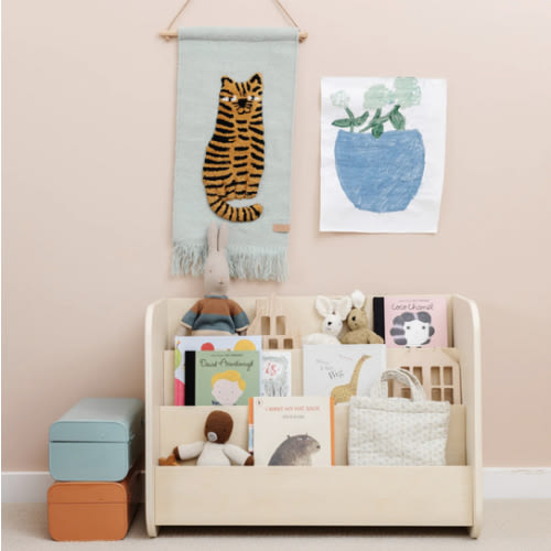 Montessori Bookshelf