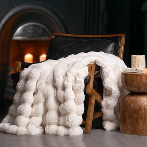 EverGrace Ultra Soft Luxury Fluffy Faux Rabbit Fur Throw Blanket, Thick Warm Bubble Throw for Bed, Cozy Plush Reversible Blankets for Couch, Chair, Sofa, Ivory White, 90x90 Inches