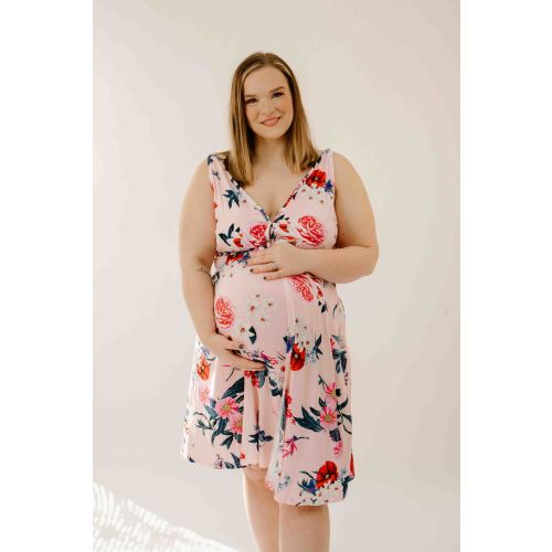 Juliet Labor & Postpartum Gown in Blush Floral-All Sales are Final (No – Lila