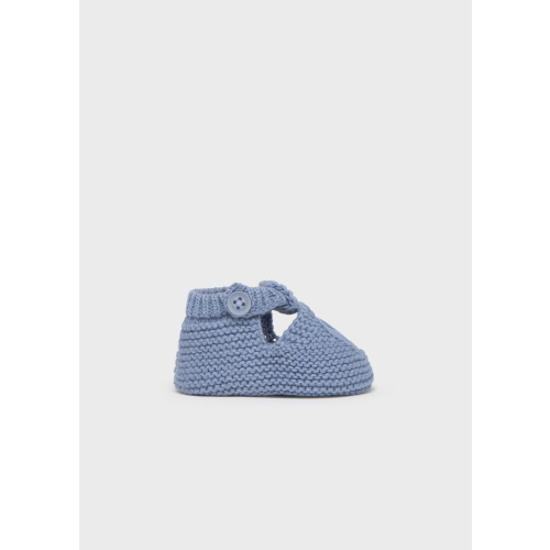Newborn Knit Booties