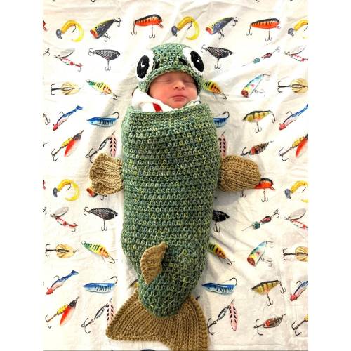 Crochet Fish Cocoon and Hat- Newborn- Photo Prop