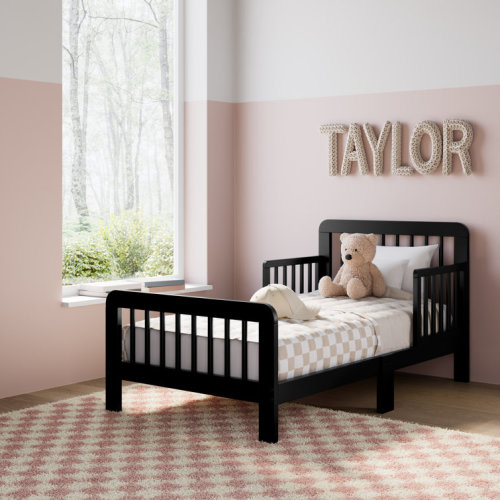 Pasadena Toddler Bed with Guardrails