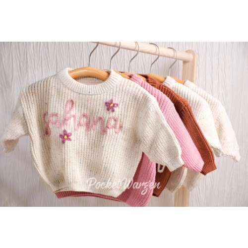 Custom Baby Name Sweater, Personalized Knitwear for Newborns, Hand-Embroidered Sweater, Baby's First Christmas Gift, Unique Baby Shower Gift