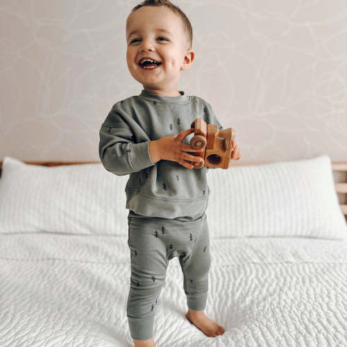 gunamuna, Bamboo Fleece Sweatsuit in Forest