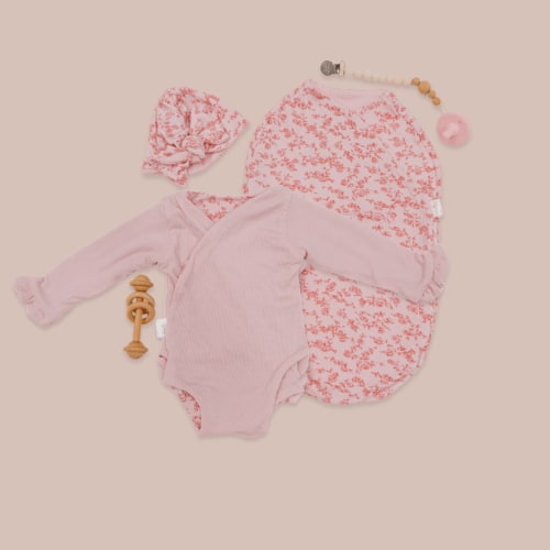 LONG SLEEVE NEWBORN ESSENTIALS BUNDLE
