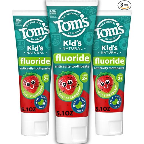 Tom’s of Maine Natural Kids Fluoride Toothpaste, 3 Pack, For Kids Ages 2 and Up, Great Toddler Toothpastes, No Artificial Flavors, Dyes, or Preservatives, Silly Strawberry, 5.1 oz